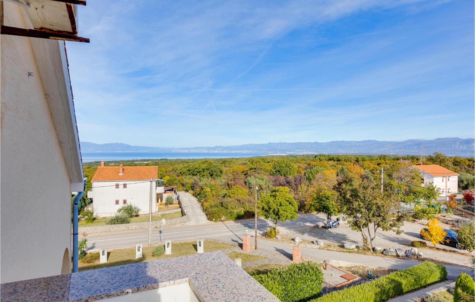 2 Bedroom Beautiful Apartment In Rasopasno Kültér fotó